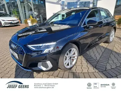 Używany Audi A3 Advanced 150 KM (110 kW) 2024 Czarny Sedan/Limuzyna