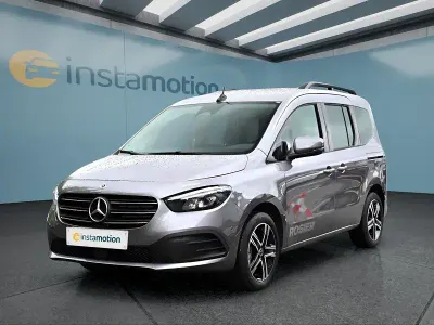 Gebraucht Mercedes T180 131 PS (96 kW) 2026 Grau Van / Kleinbus