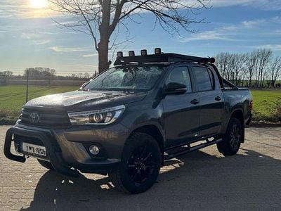 Gebraucht Toyota HiLux 150 PS (110 kW) 2018 Grau Abholung