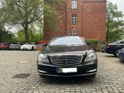 Gebraucht Mercedes S350 258 PS (189 kW) 2012 Schwarz Limousine