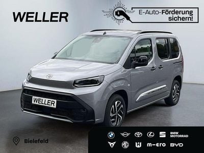 Neu Toyota Proace Verso City 100 kW (136 PS) 2026 Silber Kombi