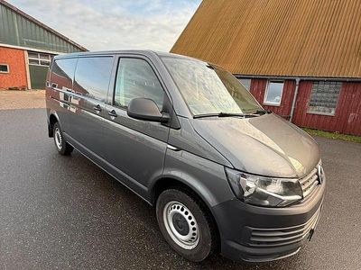 Grau Gebraucht 2016 VW Transporter Van | 23.205 € (Fairer Preis)