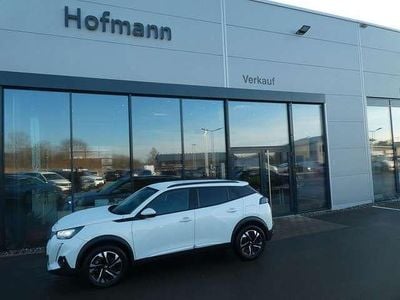 Weiß Gebraucht 2021 Peugeot e-2008 Allure SUV | 15.950 € (Guter Preis)