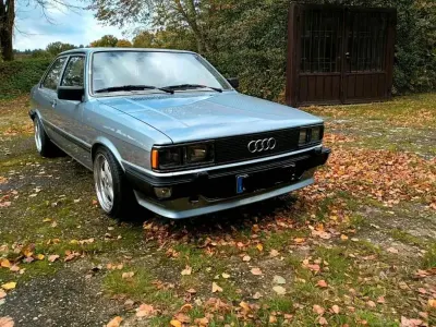 Gebraucht Audi 80 75 PS (55 kW) 1984 Blau Limousine