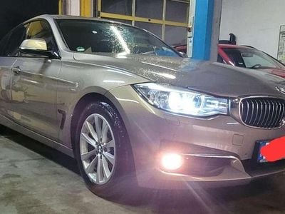 Gebraucht BMW 330 Luxury Line 258 PS (189 kW) 2015 Limousine
