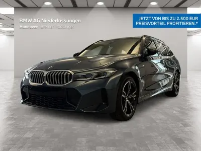 Gebraucht BMW 330 M Sport 292 PS (214 kW) 2025 Blau Kombi
