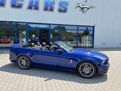 Begagnad Ford Mustang GT Premium 421 HK (309 kW) 2013 Svart Cab