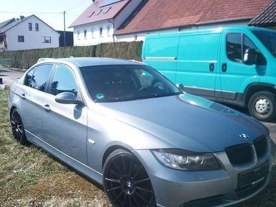 Usata BMW 325 218 CV (160 kW) 2005 Grigio Berlina