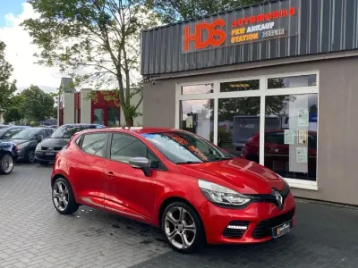Gebraucht Renault Clio IV Luxe 90 PS (66 kW) 2016 Rot Kleinwagen
