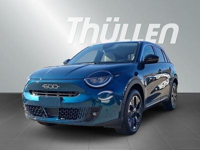 Neu Fiat 600 La Prima 185 PS (136 kW) 2025 Blau SUV