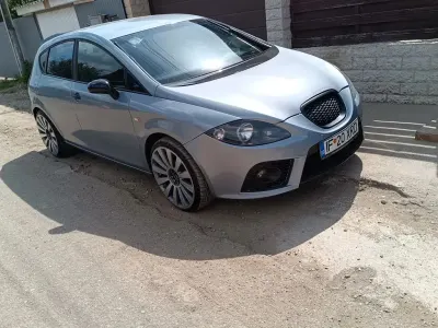 Gebraucht Seat Leon Sport 105 PS (77 kW) 2008 Blau Kleinwagen