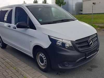 Weiß Gebraucht 2018 Mercedes Vito Van | 17.000 € (Teuer)
