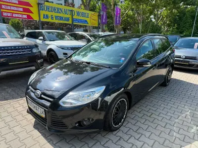 Gebraucht Ford Focus Champions Edition 116 PS (85 kW) 2013 Schwarz Limousine
