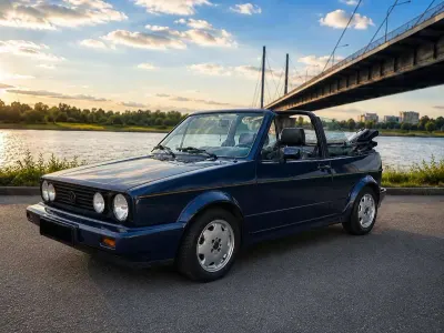 Gebraucht VW Golf III Classicline 98 PS (72 kW) 1991 Blau Kleinwagen