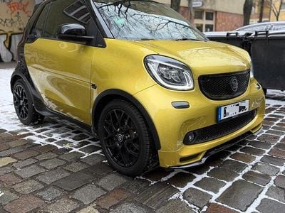 Gelb Gebraucht 2016 Smart ForTwo Cabrio Brabus Cabrio | 16.250 €