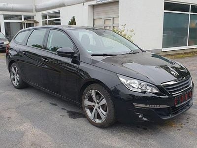 Gebraucht Peugeot 308 Access 110 PS (80 kW) 2016 Schwarz Kombi
