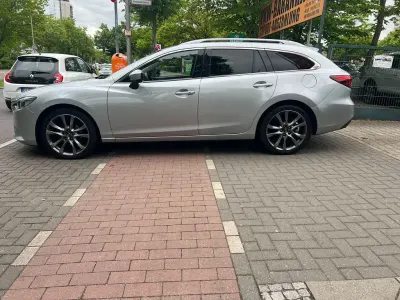 Gebraucht Mazda 6 Nakama Intense 175 PS (128 kW) 2016 Silber Kombi