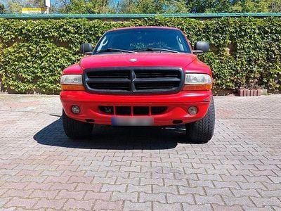 Second-hand Dodge Durango 250 CP (183 kW) 2003 Roșu SUV