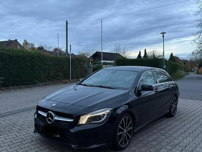 Mercedes CLA200