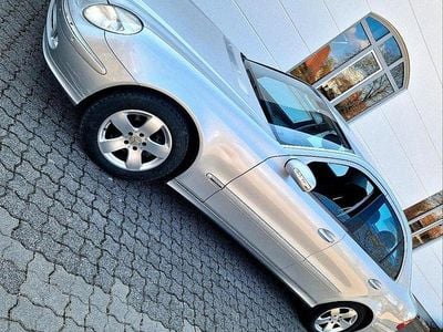 Gebraucht Mercedes E320 Avantgarde 224 PS (164 kW) 2002 Silber Limousine