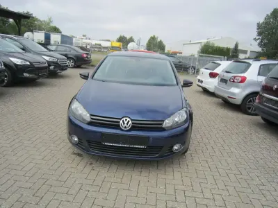 Gebraucht VW Golf VII Match 140 PS (102 kW) 2012 Shadow blue metallic Kleinwagen