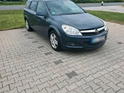 Gebraucht Opel Astra Edition 2010 Blau Kombi