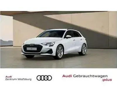 Gebraucht Audi A3 150 PS (110 kW) 2025 Weiß (gletscherweiß metallic) Limousine