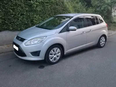 Gebraucht Ford Grand C-Max 125 PS (91 kW) 2011 Silber Van / Kleinbus