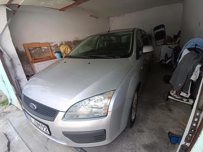 Usata Ford Focus 100 CV (73 kW) 2007 Argento Station wagon