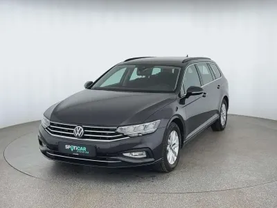 Gebraucht VW Passat Business 150 PS (110 kW) 2022 Grau Kombi