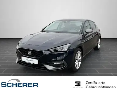 Używany Seat Leon ST FR 204 KM (150 kW) 2022 Niebieski Kombi