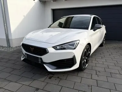 Second-hand Cupra Leon 245 CP (180 kW) 2022 Alb Break