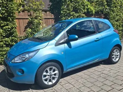Gebraucht Ford Ka Titanium 69 PS (50 kW) 2013 Blau Kleinwagen