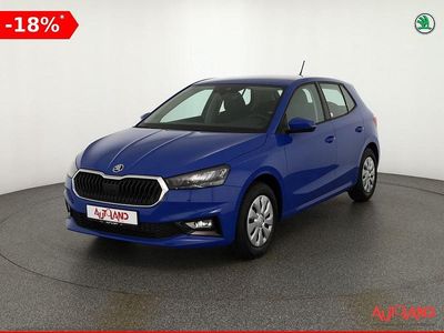 Blau Neu 2025 Skoda Fabia Limousine | 19.490 € (Guter Preis)