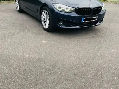 Gebraucht BMW 320 Gran Turismo Sport Line 190 PS (139 kW) 2019 Blau Limousine