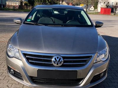 Gebraucht VW Passat 160 PS (117 kW) 2009 Gold Coupé