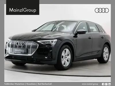 Gebraucht Audi e-tron Ambiente 300 kW (408 PS) 2022 Brillantschwarz SUV