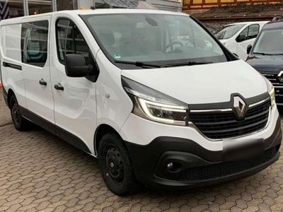 Gebraucht Renault Trafic 145 PS (106 kW) 2019 Weiß Van / Kleinbus