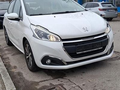 Gebraucht 2018 Peugeot 208 Kleinwagen | 6.300 € (Fairer Preis)