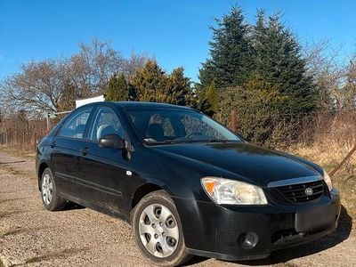 Gebraucht Kia Cerato 105 PS (77 kW) 2005 Schwarz Limousine