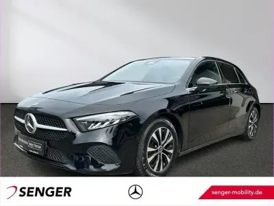 Gebraucht Mercedes A180 Advanced 136 PS (100 kW) 2023 Schwarz Limousine
