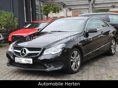 Gebraucht Mercedes E200 184 PS (135 kW) 2014 Obsidianschwarz Coupé