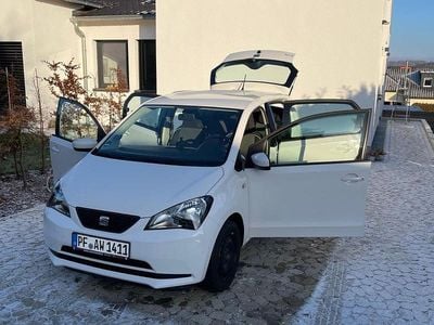 Weiß Gebraucht 2018 Seat Mii Chic Kleinwagen | 7.300 € (Guter Preis)