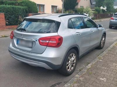 Mercedes GLA180