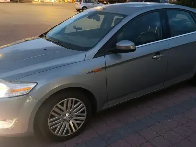 Gebraucht Ford Mondeo 140 PS (102 kW) 2008 Silber Limousine
