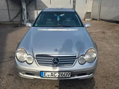 Brugt Mercedes C180 129 HK (94 kW) 2002 Sølv Coupe