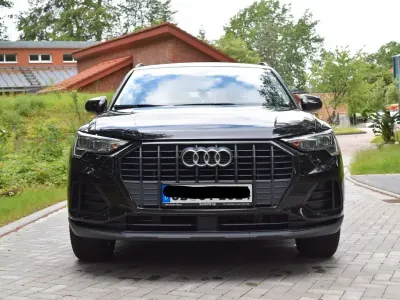 Gebraucht Audi Q3 Premium 150 PS (110 kW) 2019 Schwarz SUV