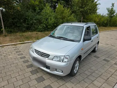 Gebraucht Mazda Demio 75 PS (55 kW) 2001 Silber Kleinwagen