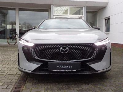 Neu Mazda 6e Takumi-Line 189 kW (258 PS) 2025 Grau Limousine