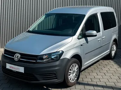 Gebraucht VW Caddy Trendline 102 PS (75 kW) 2020 Silber Van / Kleinbus